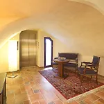 Krcinuv Dum Ξενοδοχείο 4*