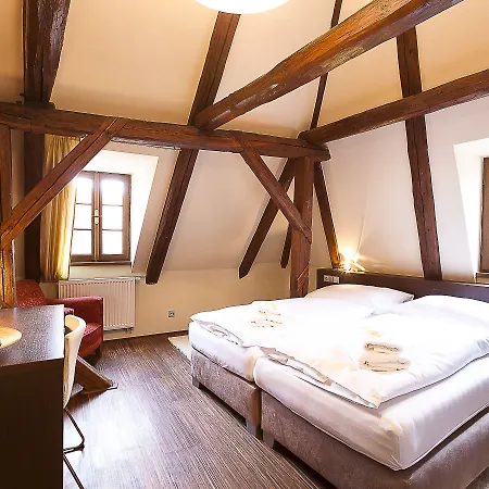 Hotel Krčínův Dům 4*
