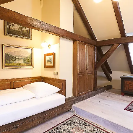 Krcinuv Dum Hotel 4*
